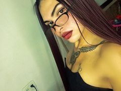 CamilaLadyy from ImLive