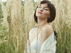 CandyOLime - female with brown hair and  small tits webcam at xLoveCam