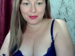 Candy_Sweet - female with black hair and  big tits webcam at ImLive