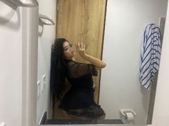 Carla_Diaz from ImLive