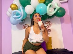 Carlie_Candy - female with black hair and  small tits webcam at ImLive