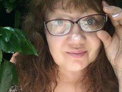 CasseyAlexa - female with brown hair and  big tits webcam at xLoveCam