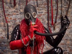 CatelynSmithx - female with red hair webcam at ImLive