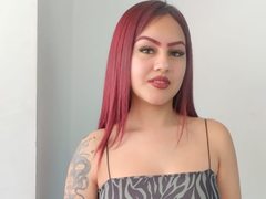 Catharina_Fox - female with red hair webcam at ImLive