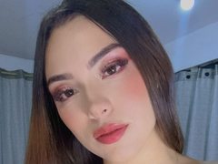 CelesteFoxx1 - blond female with  big tits webcam at ImLive