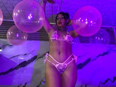 celestesuarez1 - female with black hair and  small tits webcam at ImLive