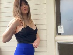 CerryCaramel - female with brown hair and  small tits webcam at ImLive