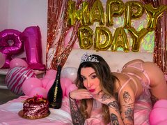 OnlyMeChanel - female with red hair webcam at ImLive