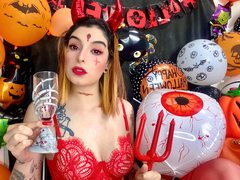 OnlyMeChanel - female with red hair webcam at ImLive