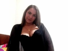 ChantalHot1 - blond female webcam at ImLive