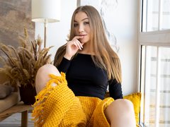 CharleneTurner - female with red hair webcam at LiveJasmin