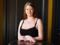 ChelseaSmart - blond female with  big tits webcam at xLoveCam
