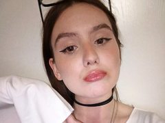 Chelsy_Star from ImLive