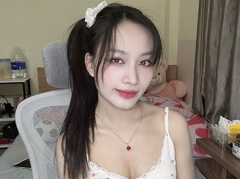 Cherry2k124 from ImLive