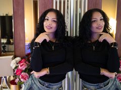 ChloeCharmion from LiveJasmin