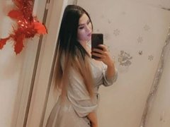 ChrisFrolic - blond female webcam at ImLive