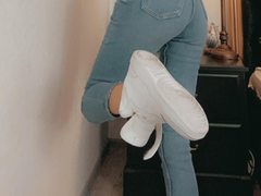 ChristineDavies - blond female with  small tits webcam at ImLive