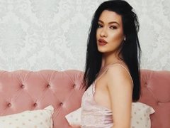 CindyWill - female with black hair webcam at LiveJasmin