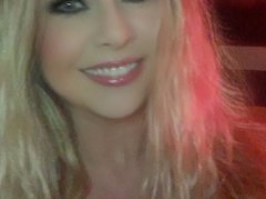 Claire_Love from ImLive