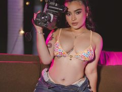 ConnieFontane - female with black hair and  big tits webcam at LiveJasmin