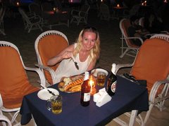 CosIWant - blond female with  small tits webcam at ImLive