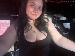 CreamyyVeronica from ImLive