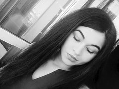 CreepyKittyS - female with black hair and  small tits webcam at xLoveCam