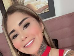 cristalhugetssss - blond shemale webcam at ImLive