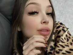 CuteDomina - female with brown hair webcam at ImLive