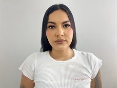 Danna_Murpfy - female with black hair and  small tits webcam at ImLive