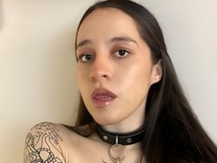 DaphneLopez - female with black hair and  big tits webcam at xLoveCam