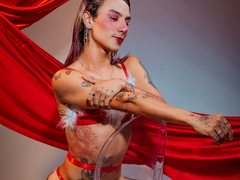 dam2116 - blond shemale webcam at ImLive