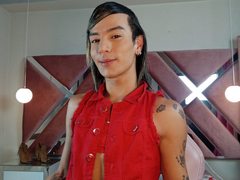 dam2116 - blond shemale webcam at ImLive