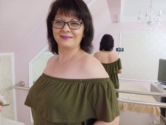 DeboraConnors - female with black hair webcam at LiveJasmin