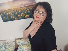 DeboraConnors - female with black hair webcam at LiveJasmin