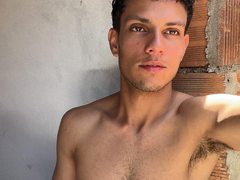 denielvila18 from ImLive