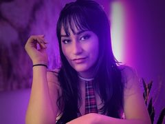 Dhaniela_Naugthy - female with black hair and  big tits webcam at ImLive