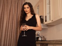 Diana_Ross - female with brown hair and  small tits webcam at ImLive