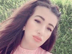 Dirtyannaxxxxx666 - female with brown hair and  big tits webcam at ImLive