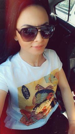 AngelChery - female with black hair and  big tits webcam at LiveJasmin