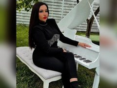 DommeRachelle from ImLive