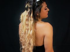 Dreams_BlondeGirl - blond shemale webcam at ImLive