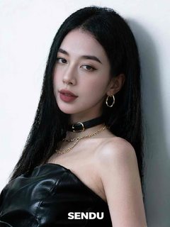 Elegant69 from ImLive