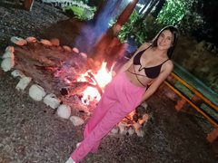 ElenaWood - female webcam at ImLive