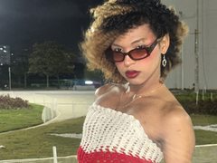 Elianaclarsons - shemale webcam at ImLive