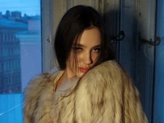 XDevilineX - female with black hair webcam at ImLive