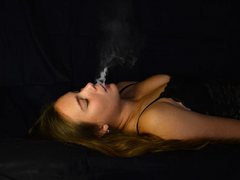 BethFleming - blond female webcam at LiveJasmin