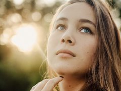 BethFleming - blond female webcam at LiveJasmin