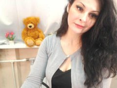 ElliDreams1 - female with black hair and  big tits webcam at ImLive