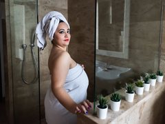 EllieSweett1 - female with black hair and  big tits webcam at ImLive